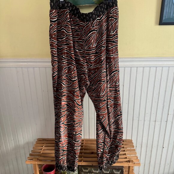 Classic Concepts Womens 2XL Zebra Print Elastic Waist Pants 100% Viscose - Picture 6 of 8